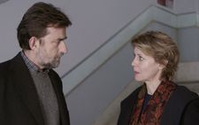Giovanni (Nanni Moretti) with Margherita: "I don't so much believe in spontaneity but in authenticity."